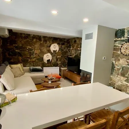 Yiayia Loukia By Trulycyprus * Ζωοπηγή